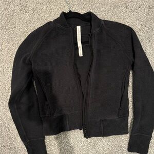 Lululemon on repeat bomber jacket size 2